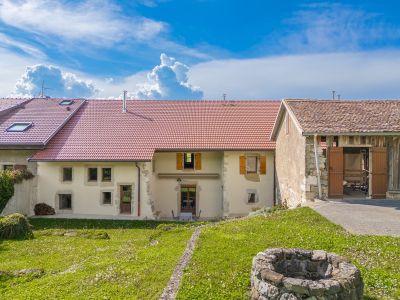 Sale Luxury house Neydens 12 Rooms 404 m²