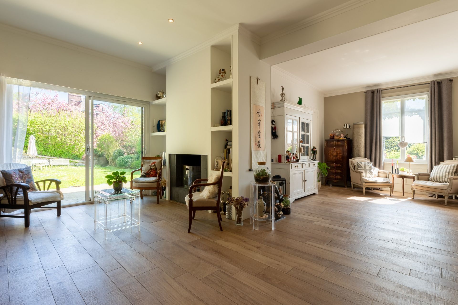 luxury house 8 Rooms for sale on ROUEN (76000)