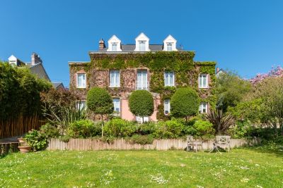 Sale Luxury house Rouen 8 Rooms 174 m²