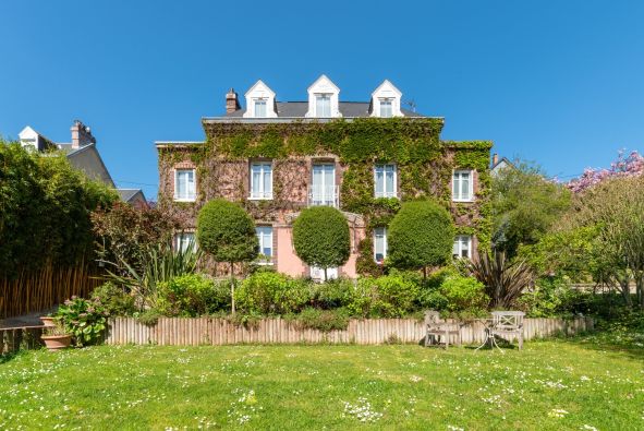 Sale Luxury house Rouen 8 Rooms 174 m²