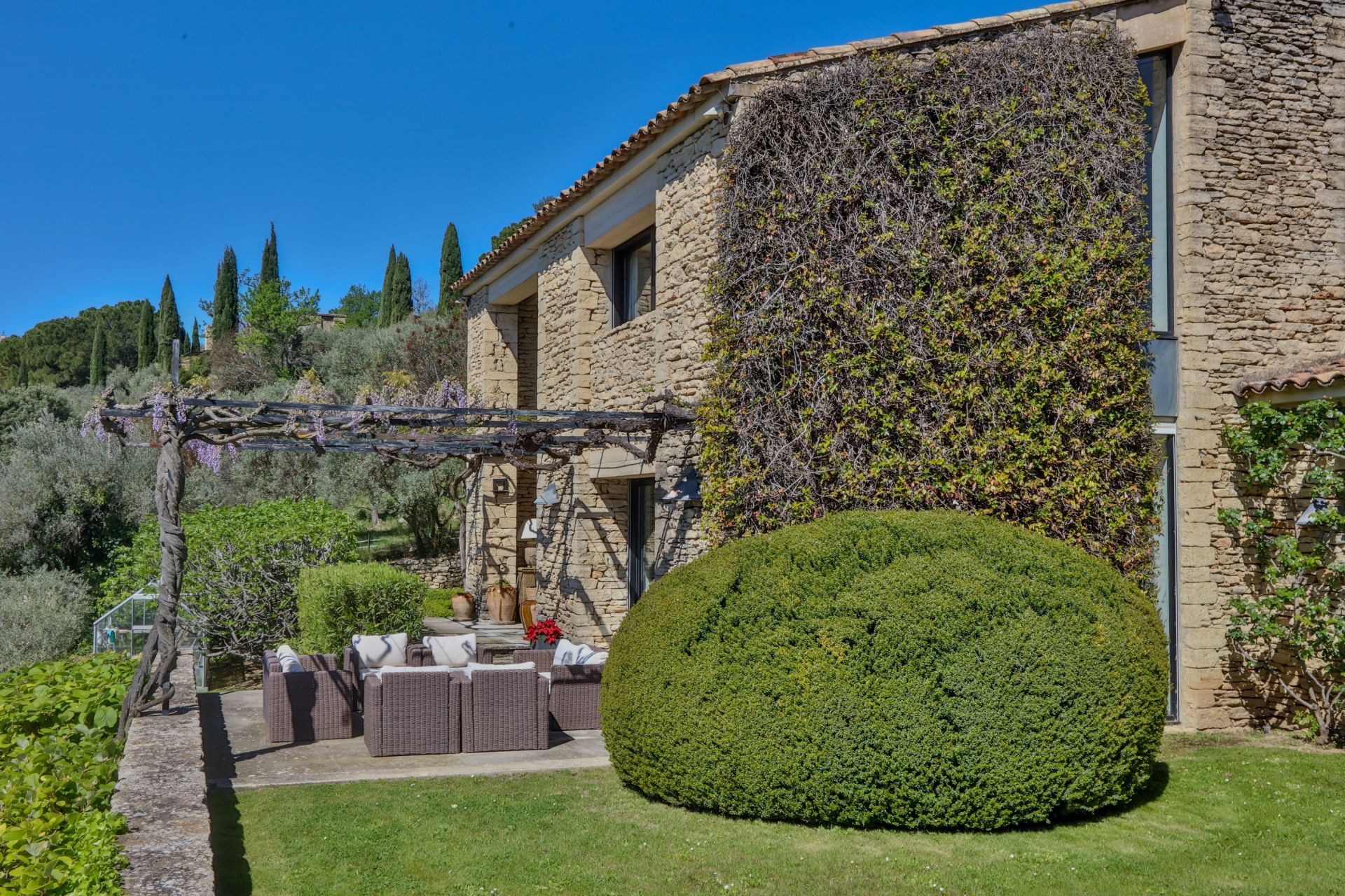maison de luxe 10 Pièces en vente sur GORDES (84220)