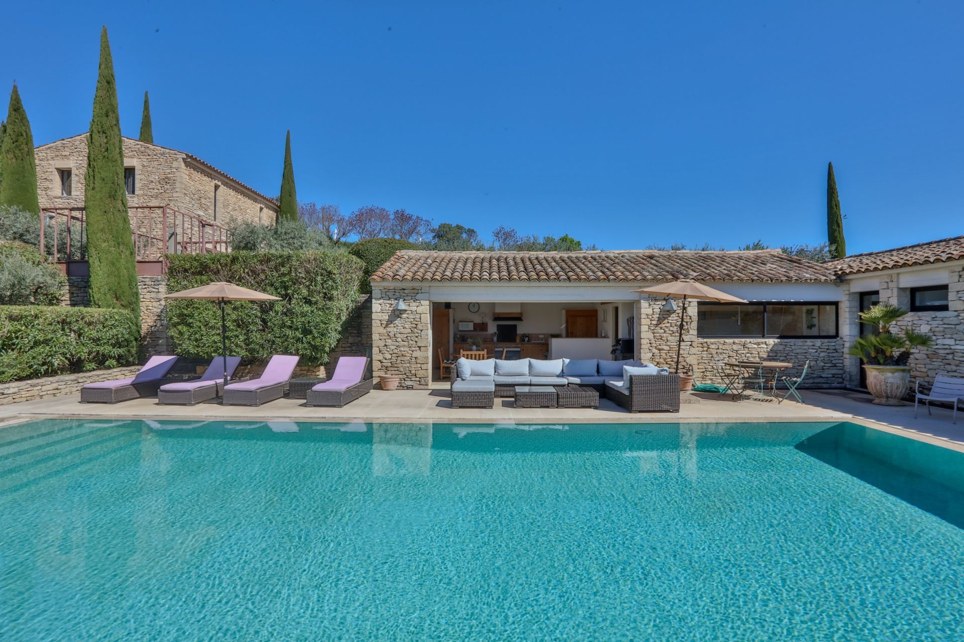maison de luxe 10 Pièces en vente sur GORDES (84220)