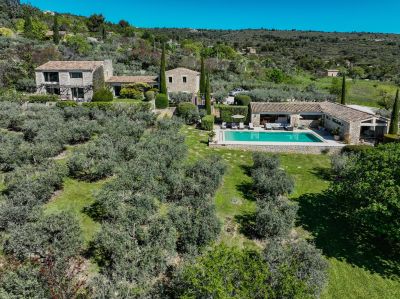 Vente Maison de luxe Gordes 10&nbsp;Pièces 300&nbsp;m²