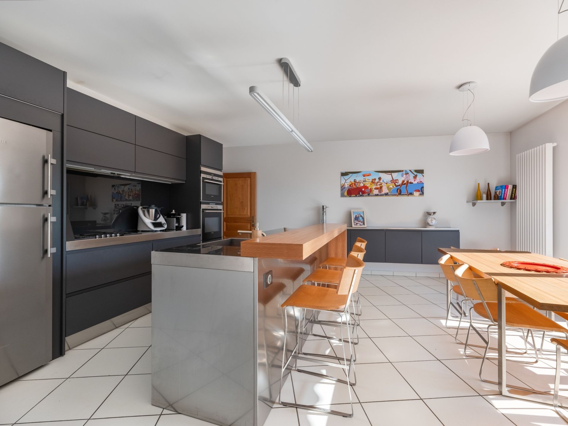 luxury house 7 Rooms for sale on VETRAZ MONTHOUX (74100)