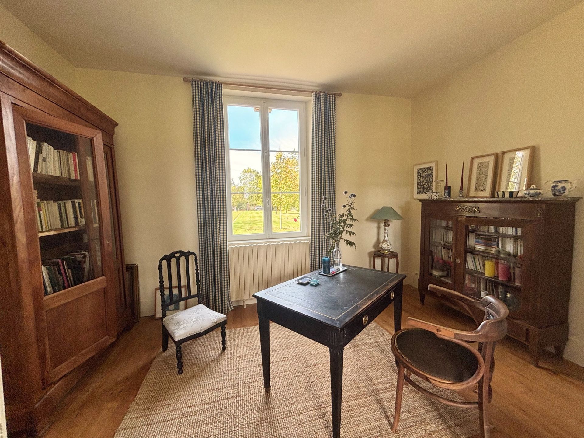 luxury house 9 Rooms for sale on CORMEILLES (27260)