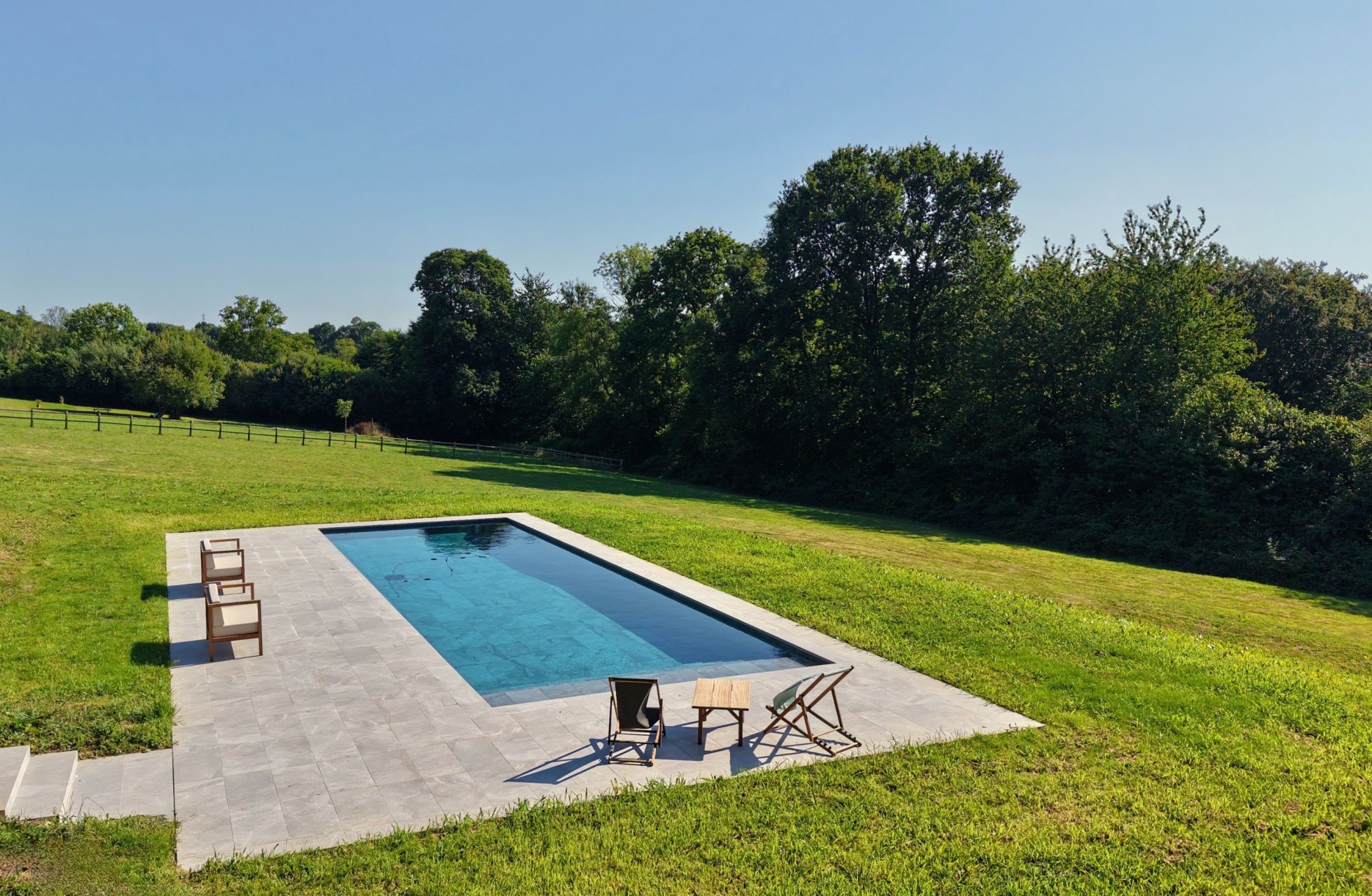 luxury house 6 Rooms for sale on GLANVILLE (14950)