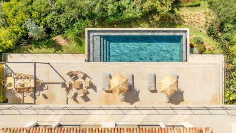 Sale Luxury villa Les Issambres 9 Rooms 435 m²