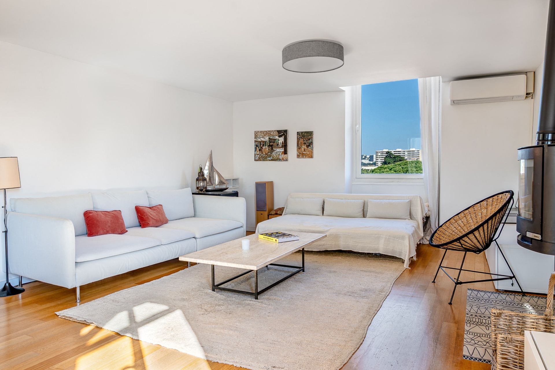 triplex de luxe 4 Pièces en vente sur MARSEILLE (13009)