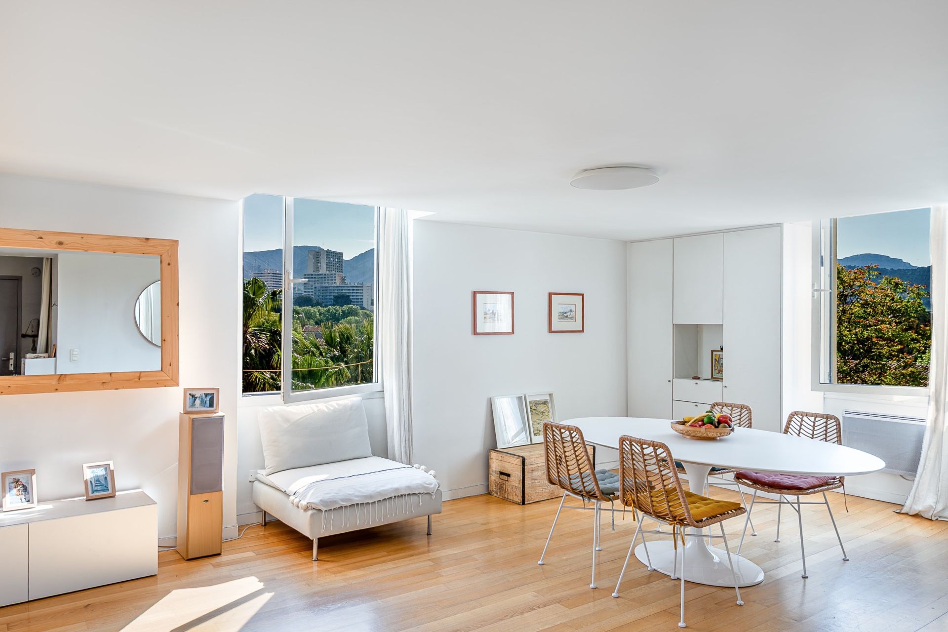 triplex de luxe 4 Pièces en vente sur MARSEILLE (13009)