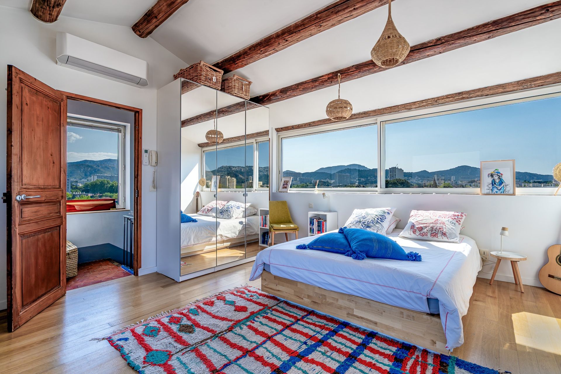 triplex de luxe 4 Pièces en vente sur MARSEILLE (13009)