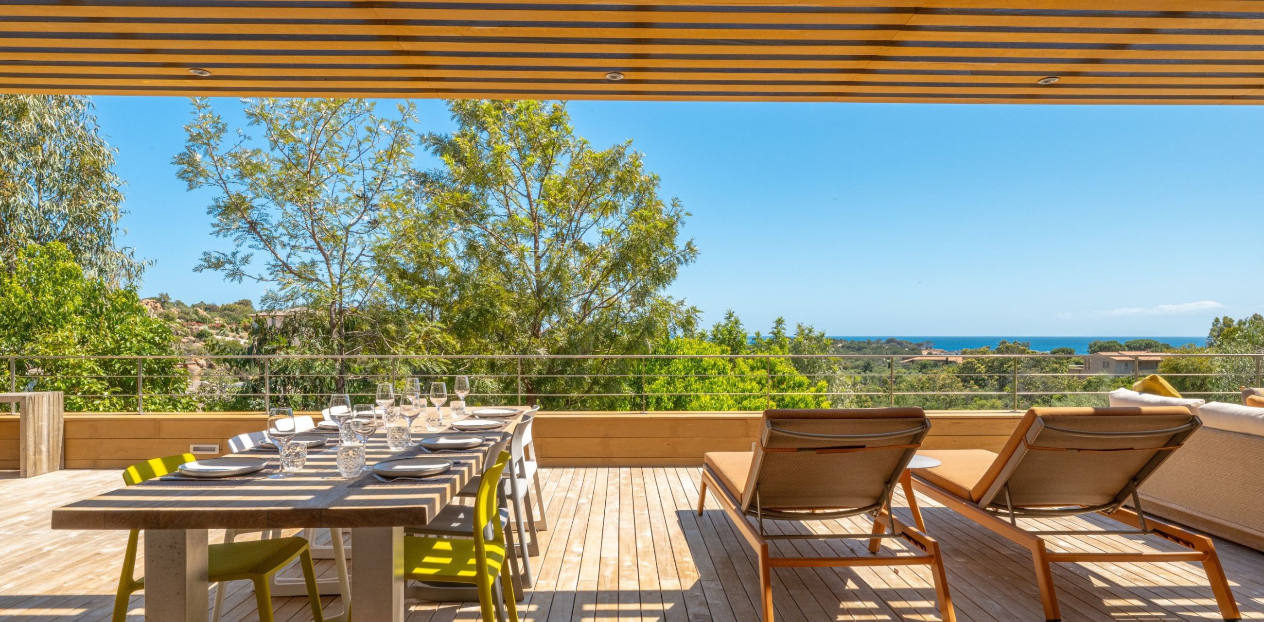 villa de luxe 7 Pièces en location saisonnière sur PORTO VECCHIO (20137)