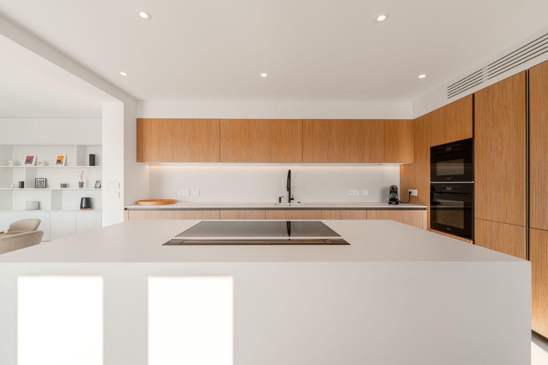 luxury house 5 Rooms for sale on SANARY SUR MER (83110)