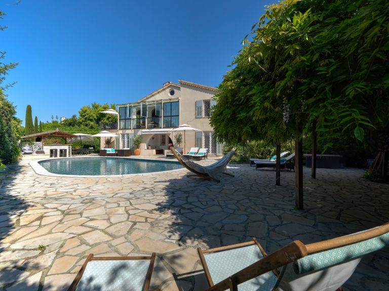 villa de luxe 9 Pièces en vente sur CAP D ANTIBES (06160)