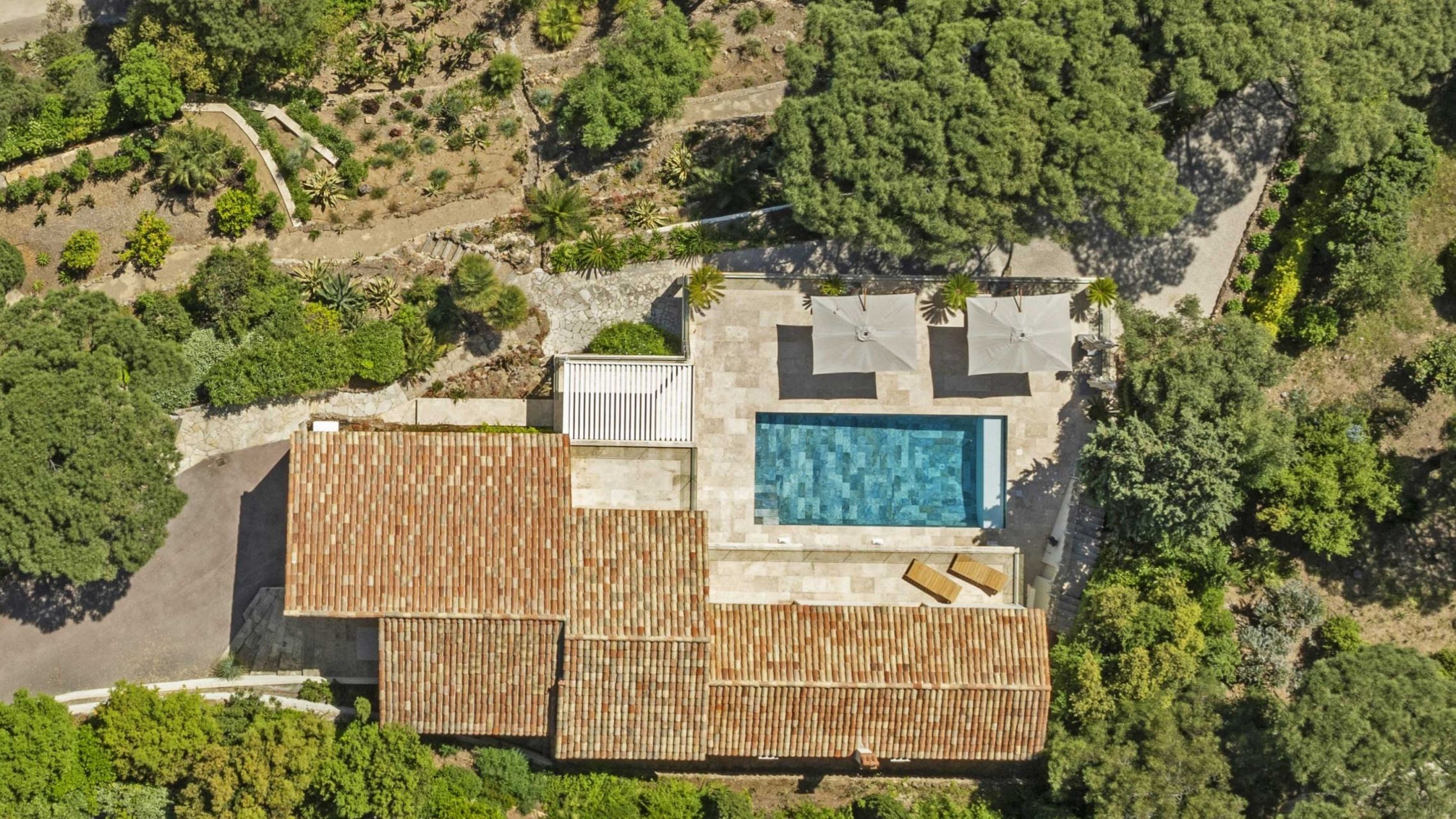 maison contemporaine 7 Pièces en vente sur STE MAXIME (83120)