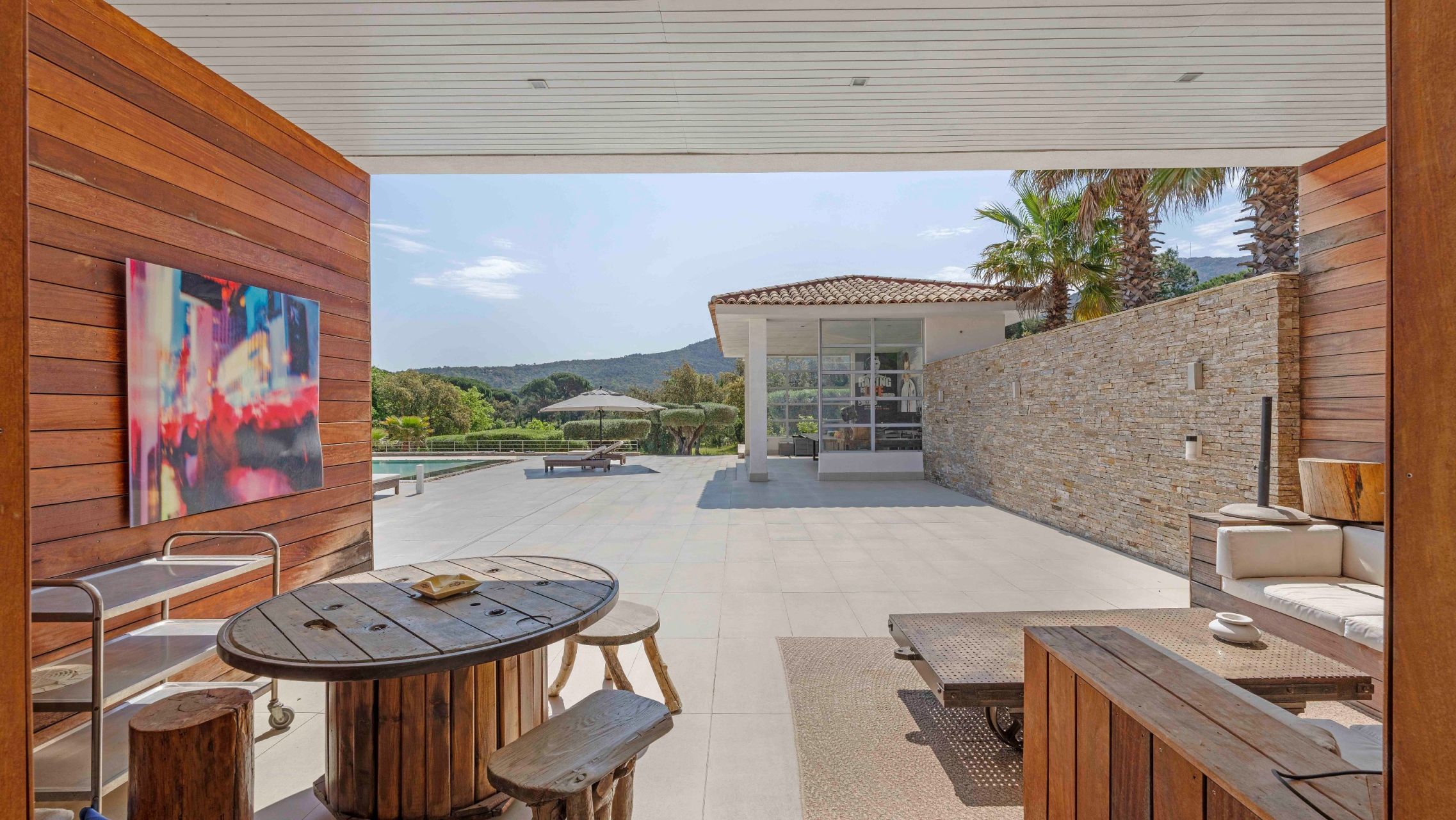 luxury villa 12 Rooms for sale on LE PLAN DE LA TOUR (83120)