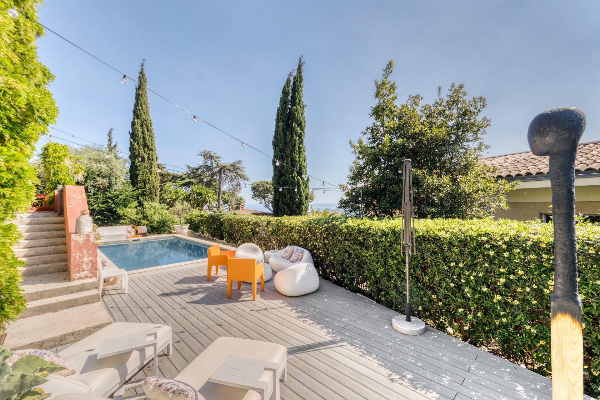 luxury villa 6 Rooms for sale on VILLEFRANCHE SUR MER (06230)