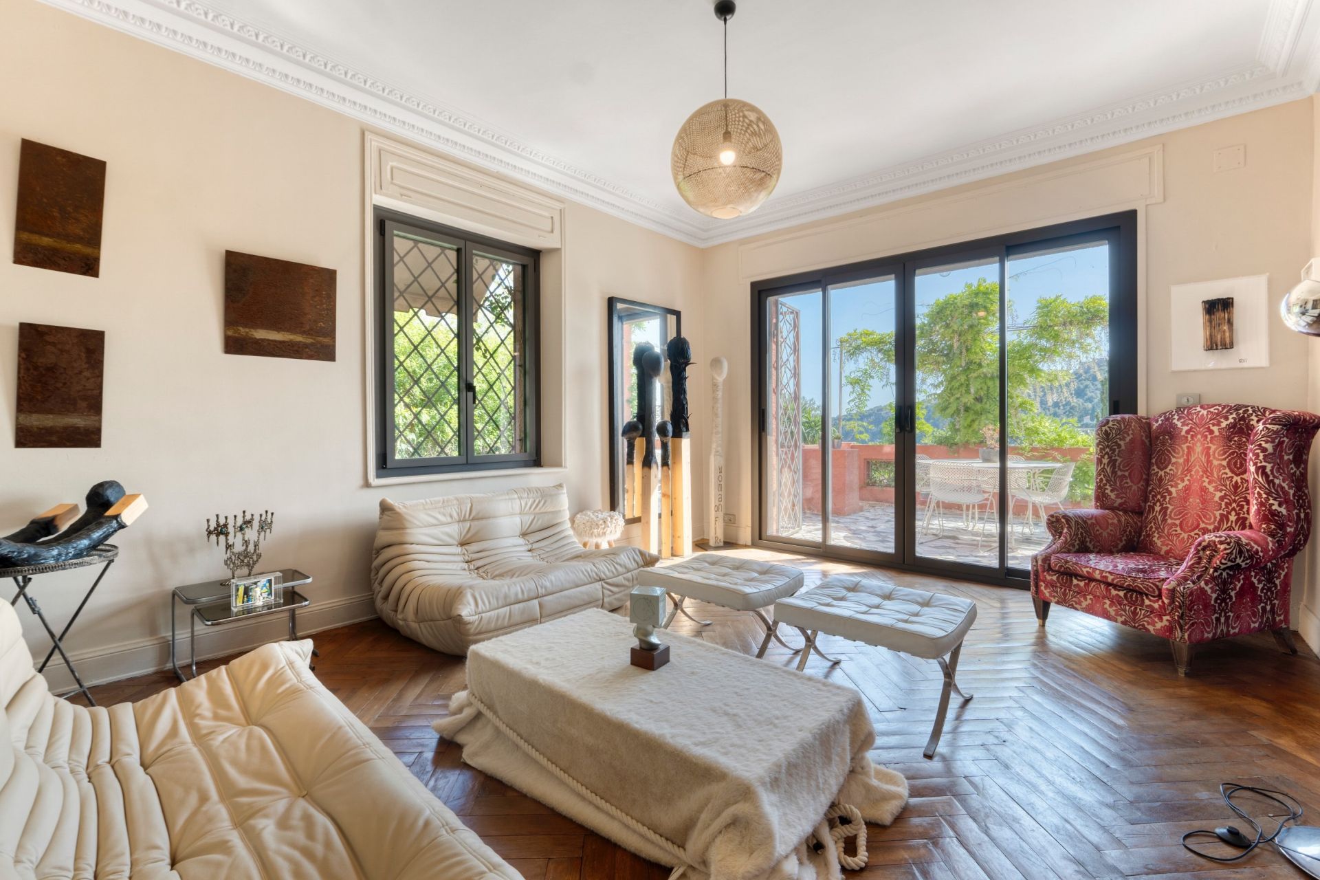 luxury villa 6 Rooms for sale on VILLEFRANCHE SUR MER (06230)