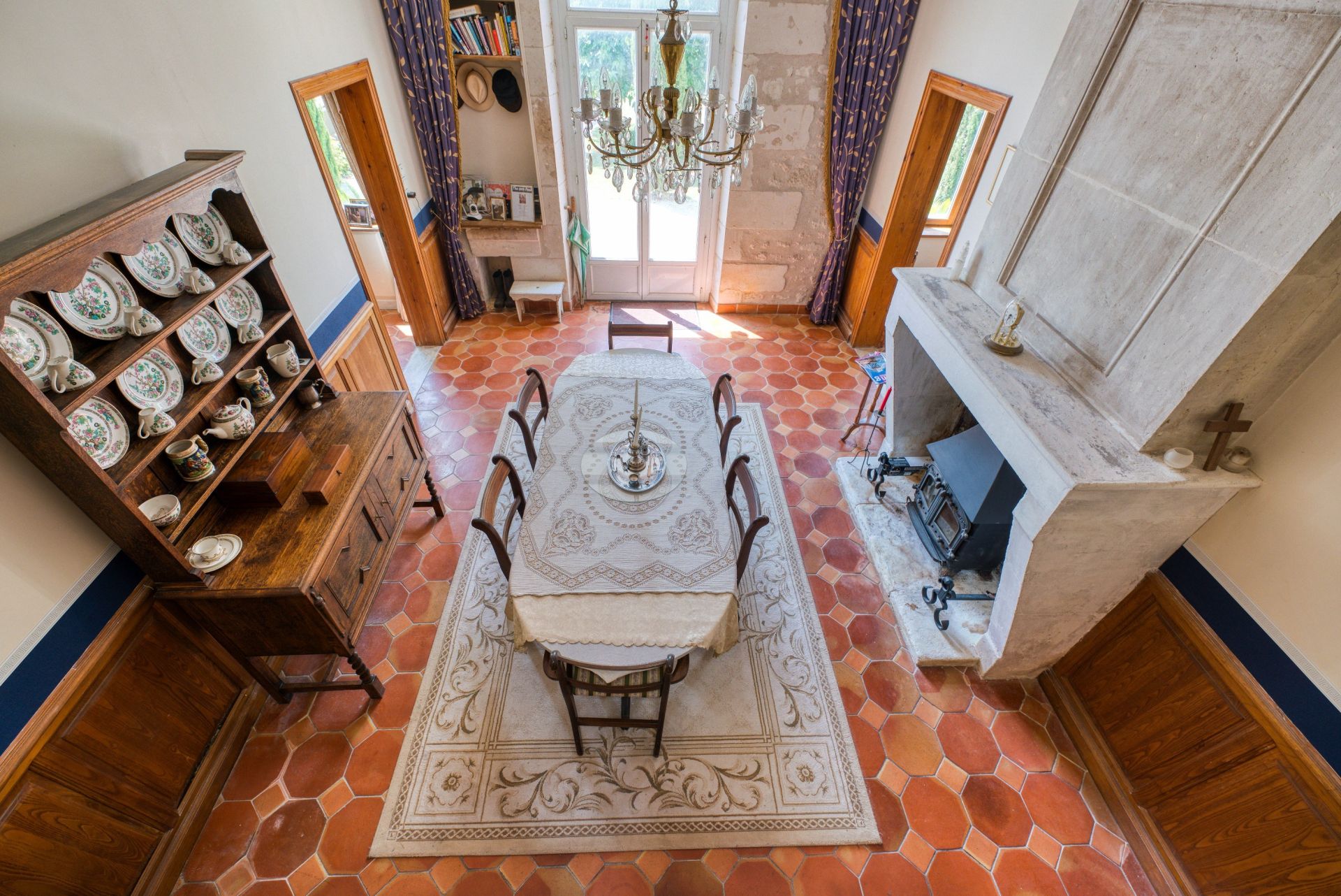 maison de luxe 8 Pièces en vente sur ST DIZANT DU GUA (17240)