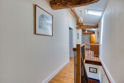 Vente Maison de luxe Saint-Dizant-du-Gua 8&nbsp;Pièces 246&nbsp;m²