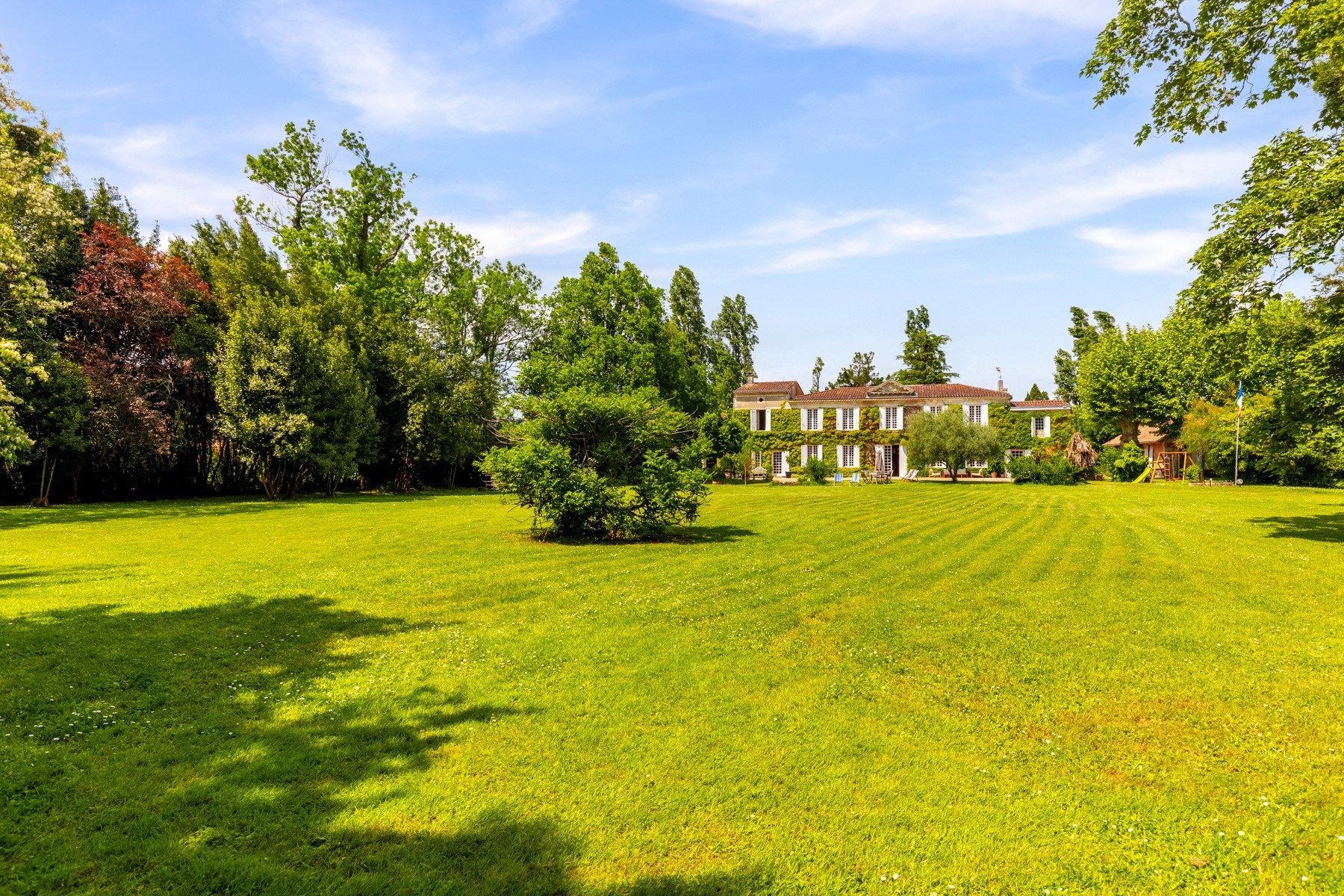 château 12 Pièces en vente sur BORDEAUX (33000)