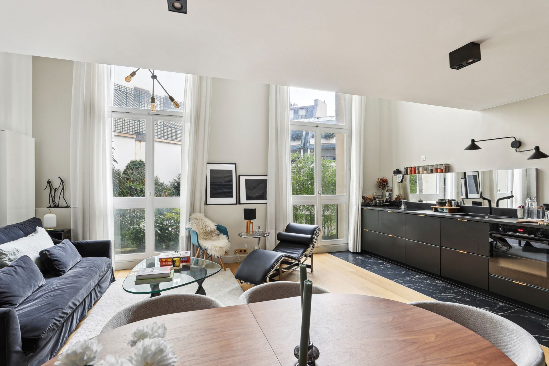 luxury apartment 2 Rooms for sale on PARIS (75016)