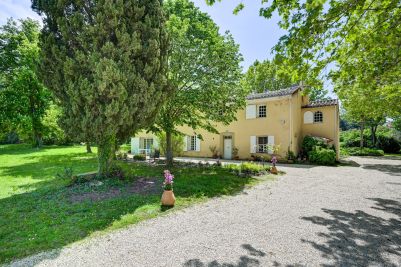 Vente Maison de luxe Aix-en-Provence 7&nbsp;Pièces 250&nbsp;m²