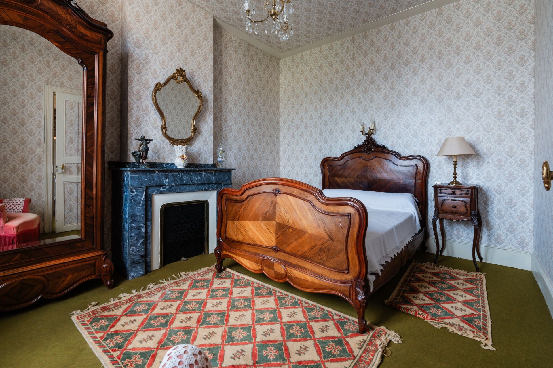 maison de luxe 10 Pièces en vente sur HOMPS (11200)