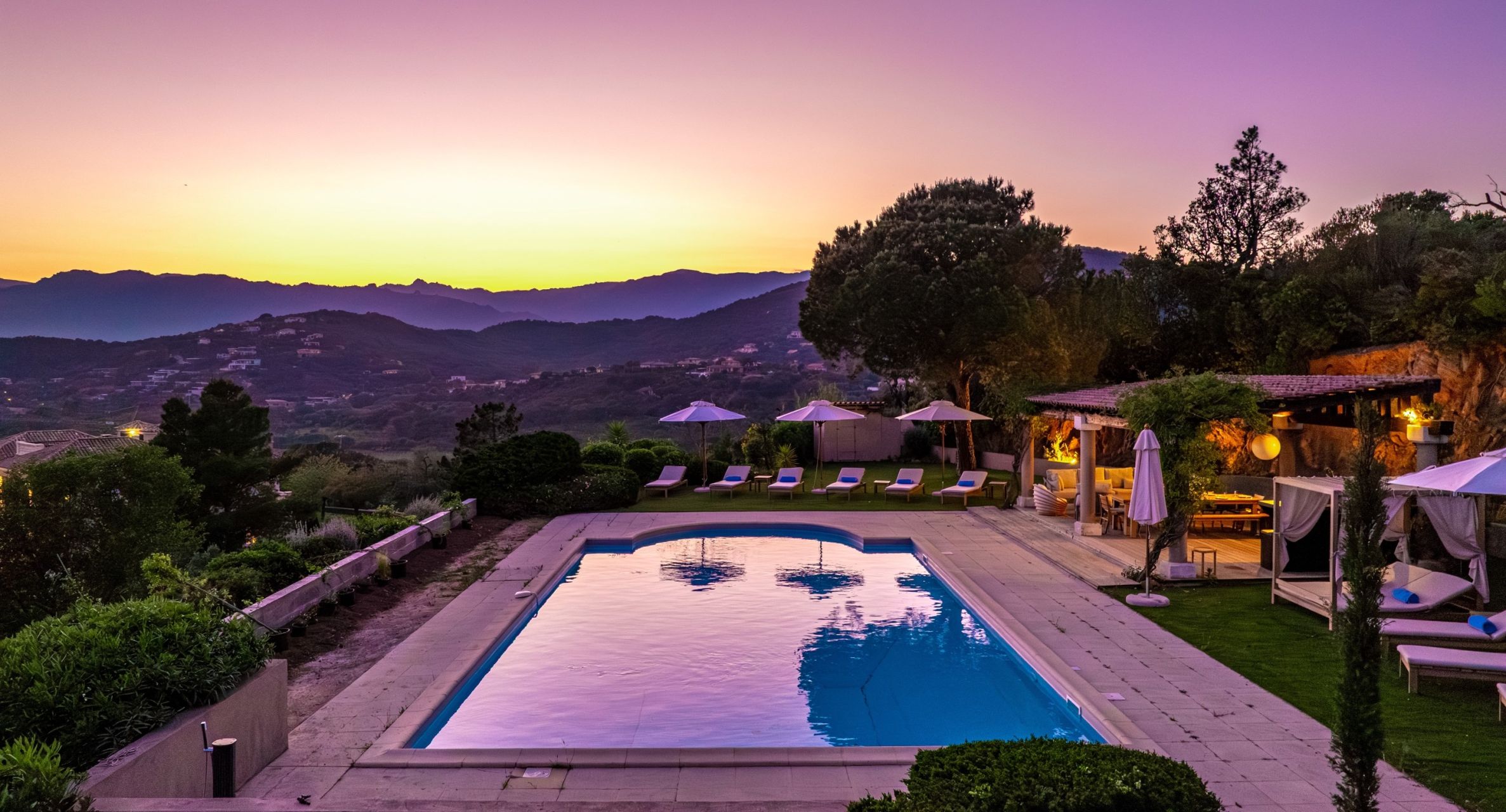 château 13 Pièces en location saisonnière sur ZONZA (20144)