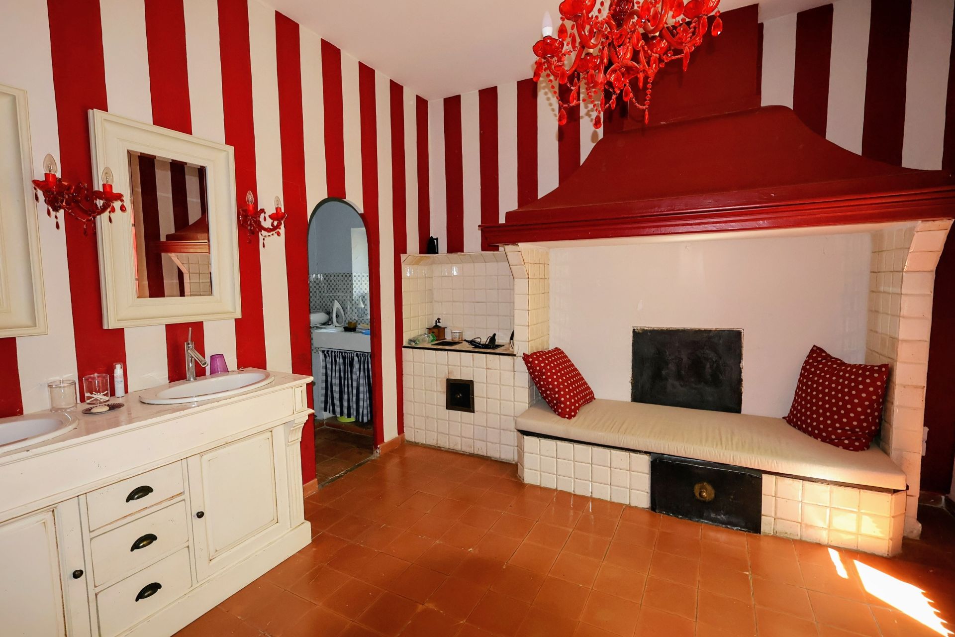 maison de luxe 7 Pièces en vente sur ASPIRAN (34800)