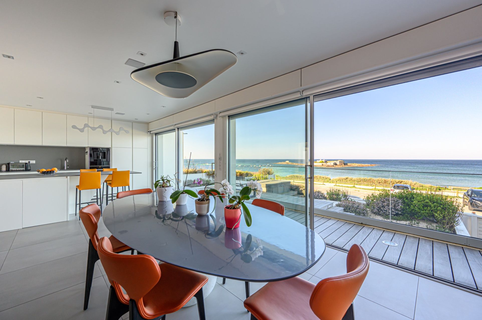 luxury house 6 Rooms for sale on PLOEMEUR (56270)