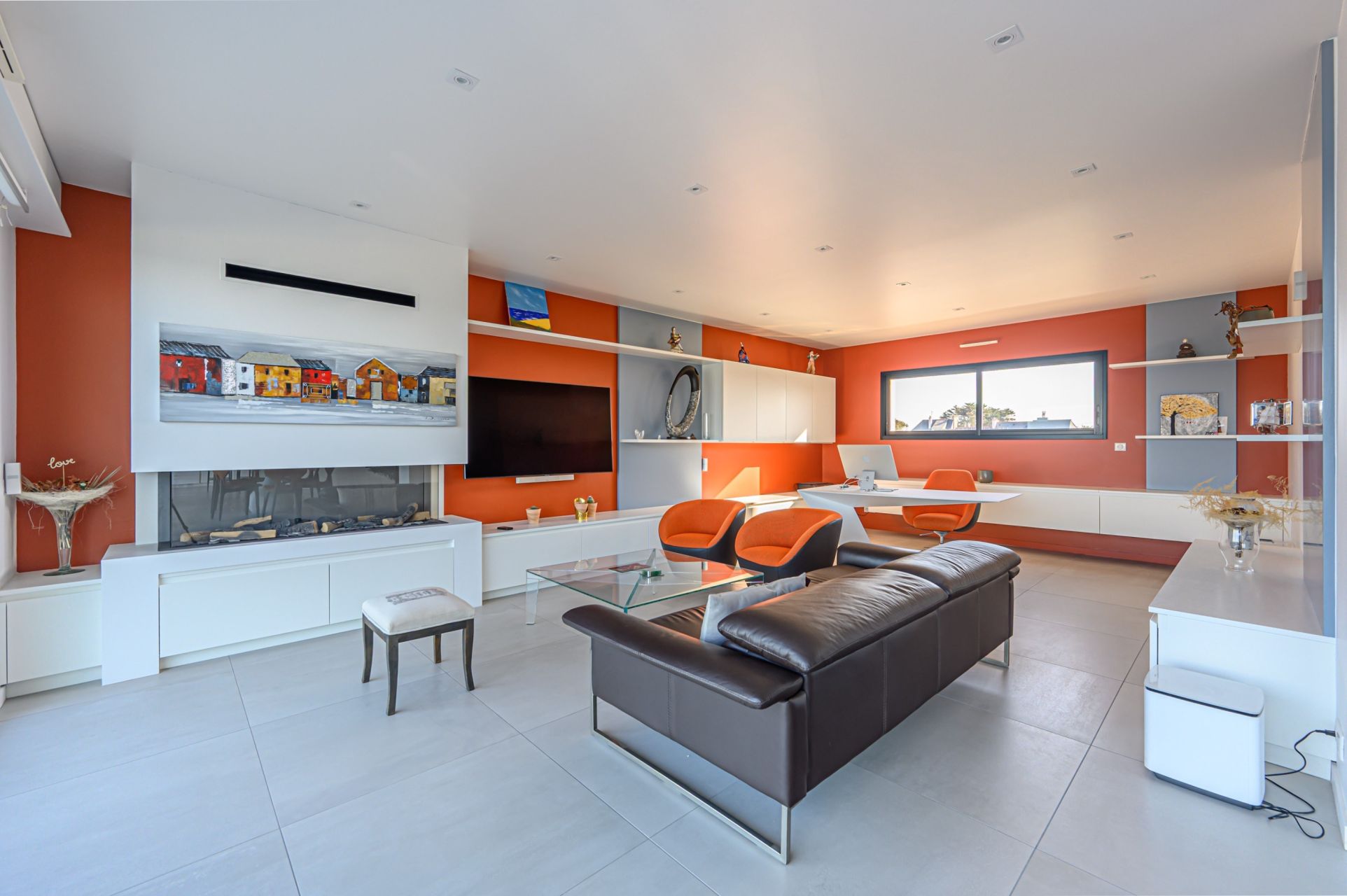 luxury house 6 Rooms for sale on PLOEMEUR (56270)