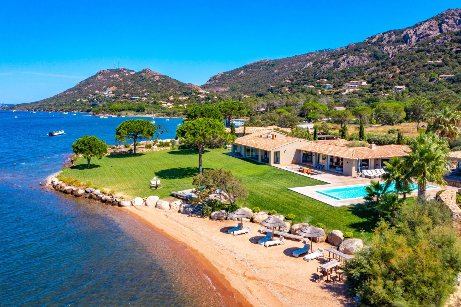 villa de luxe 8 Pièces en vente sur PORTO VECCHIO (20137)