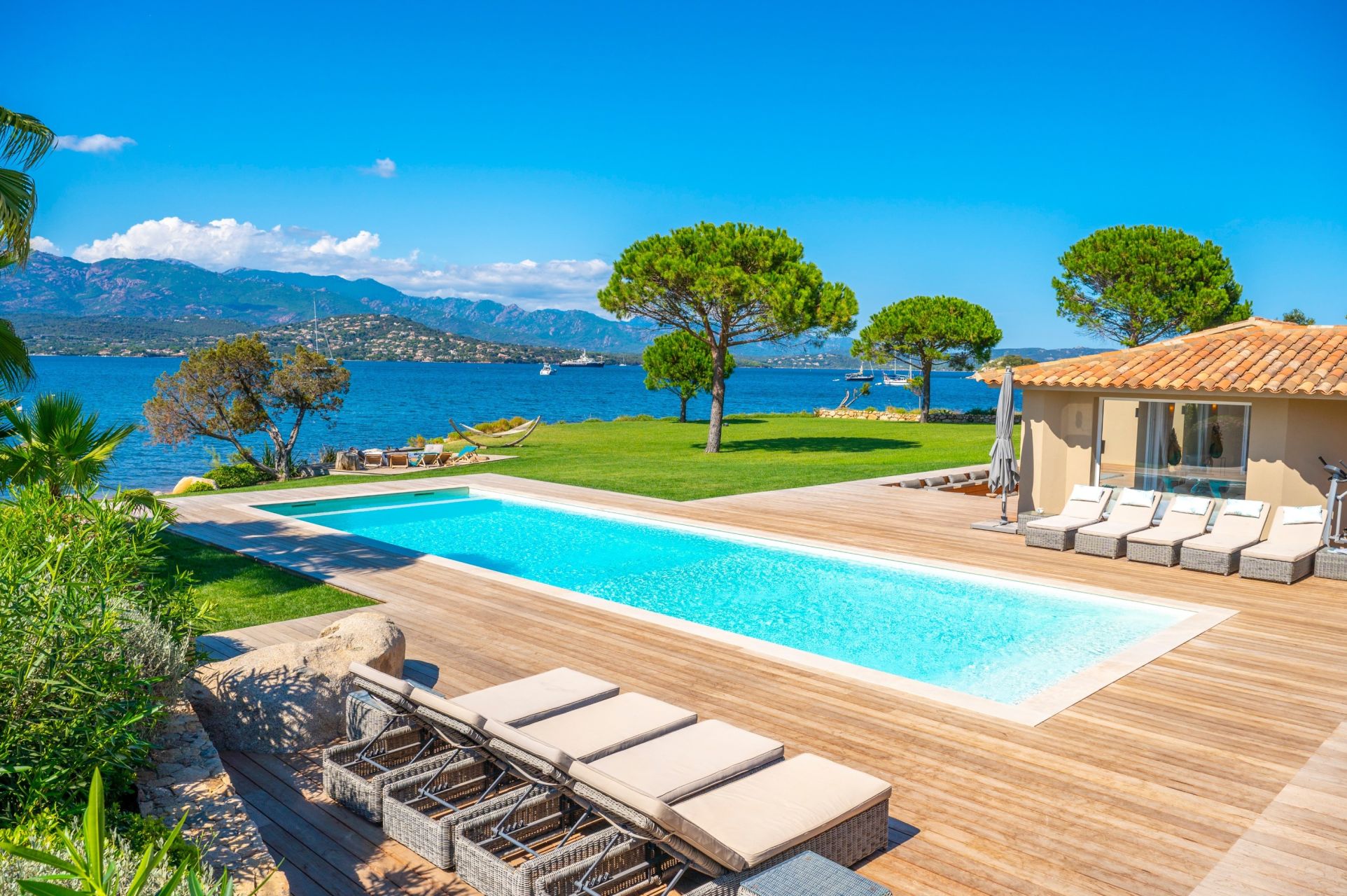 villa de luxe 8 Pièces en vente sur PORTO VECCHIO (20137)