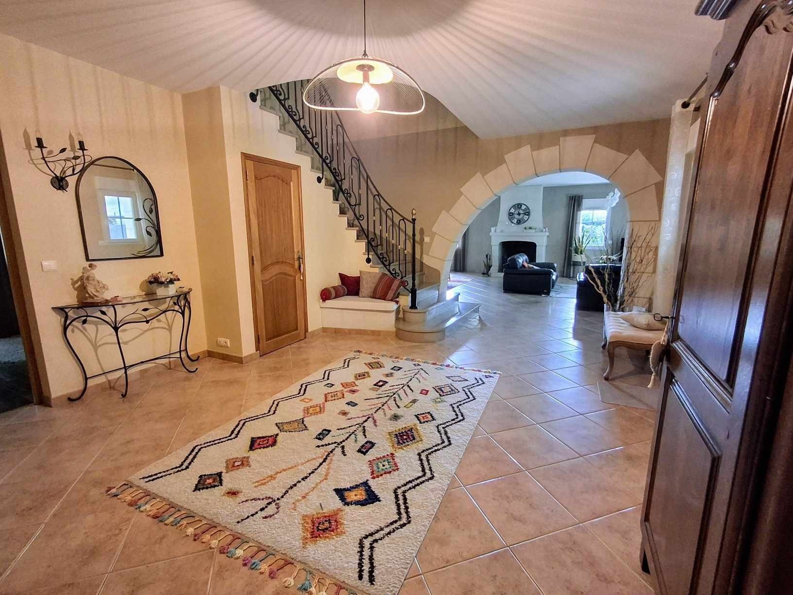 maison de luxe 7 Pièces en vente sur SAVONNIERES (37510)