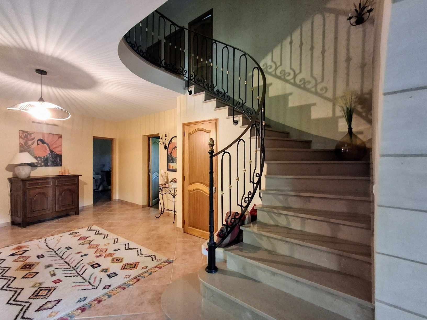 maison de luxe 7 Pièces en vente sur SAVONNIERES (37510)