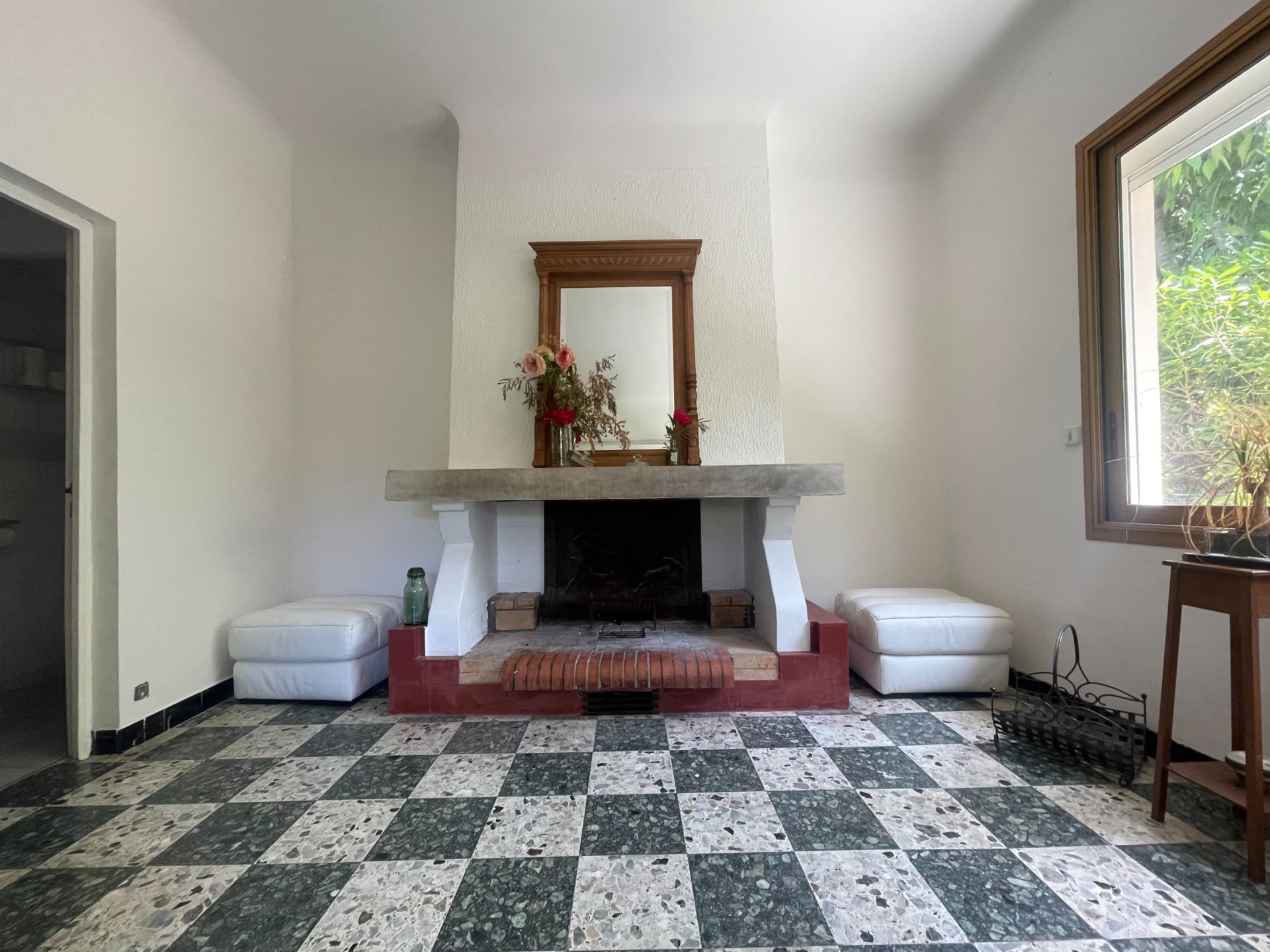 luxury house 6 Rooms for sale on SETE (34200)