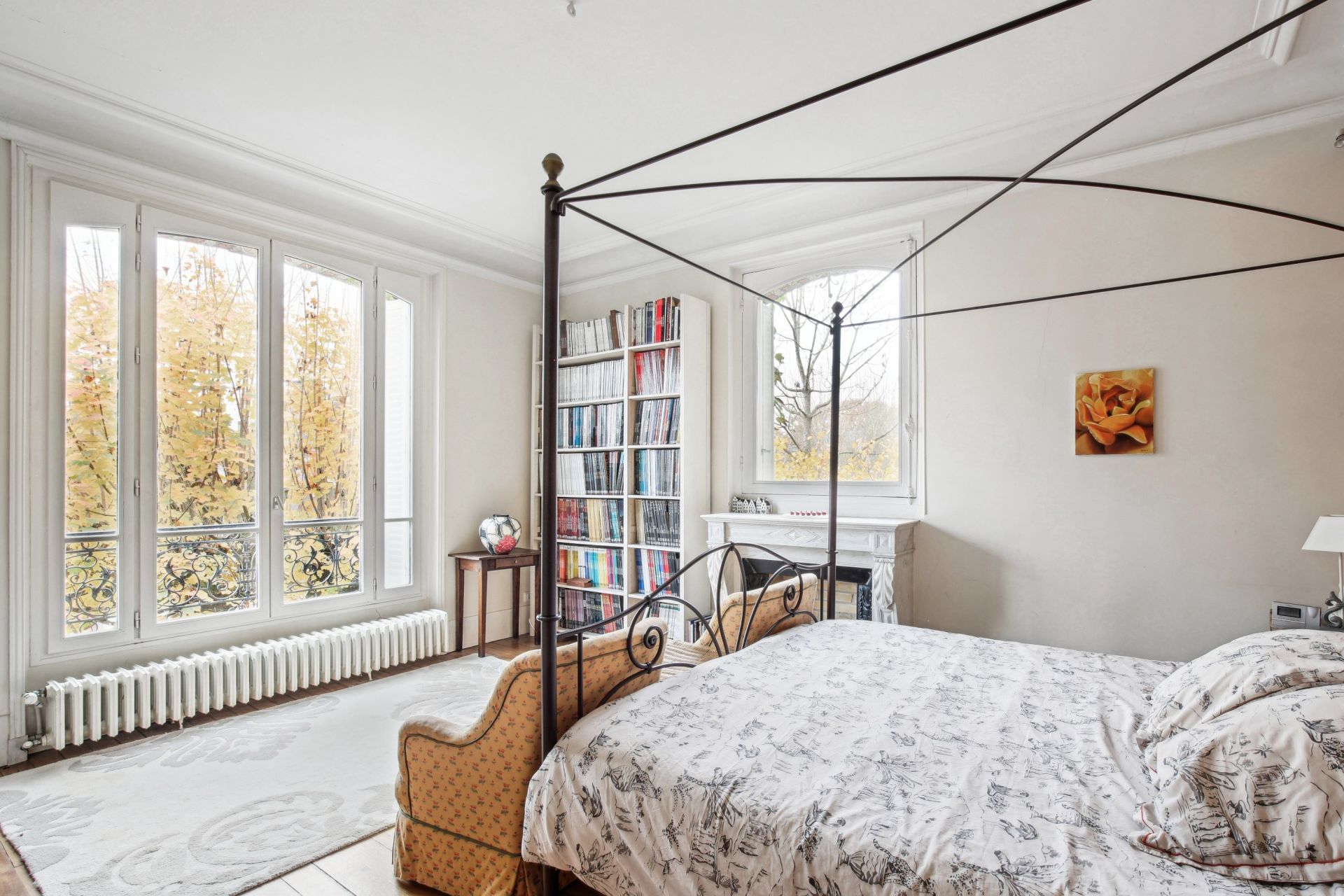 luxury house 9 Rooms for sale on ST GERMAIN EN LAYE (78100)