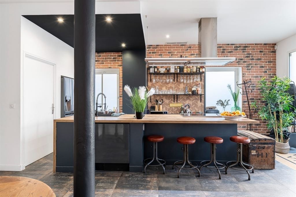 maison bourgeoise 8 Pièces en vente sur NICE (06000)