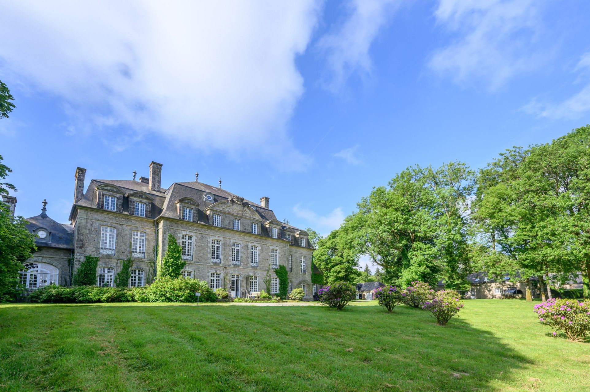 castle 28 Rooms for sale on GUEMENE SUR SCORFF (56160)