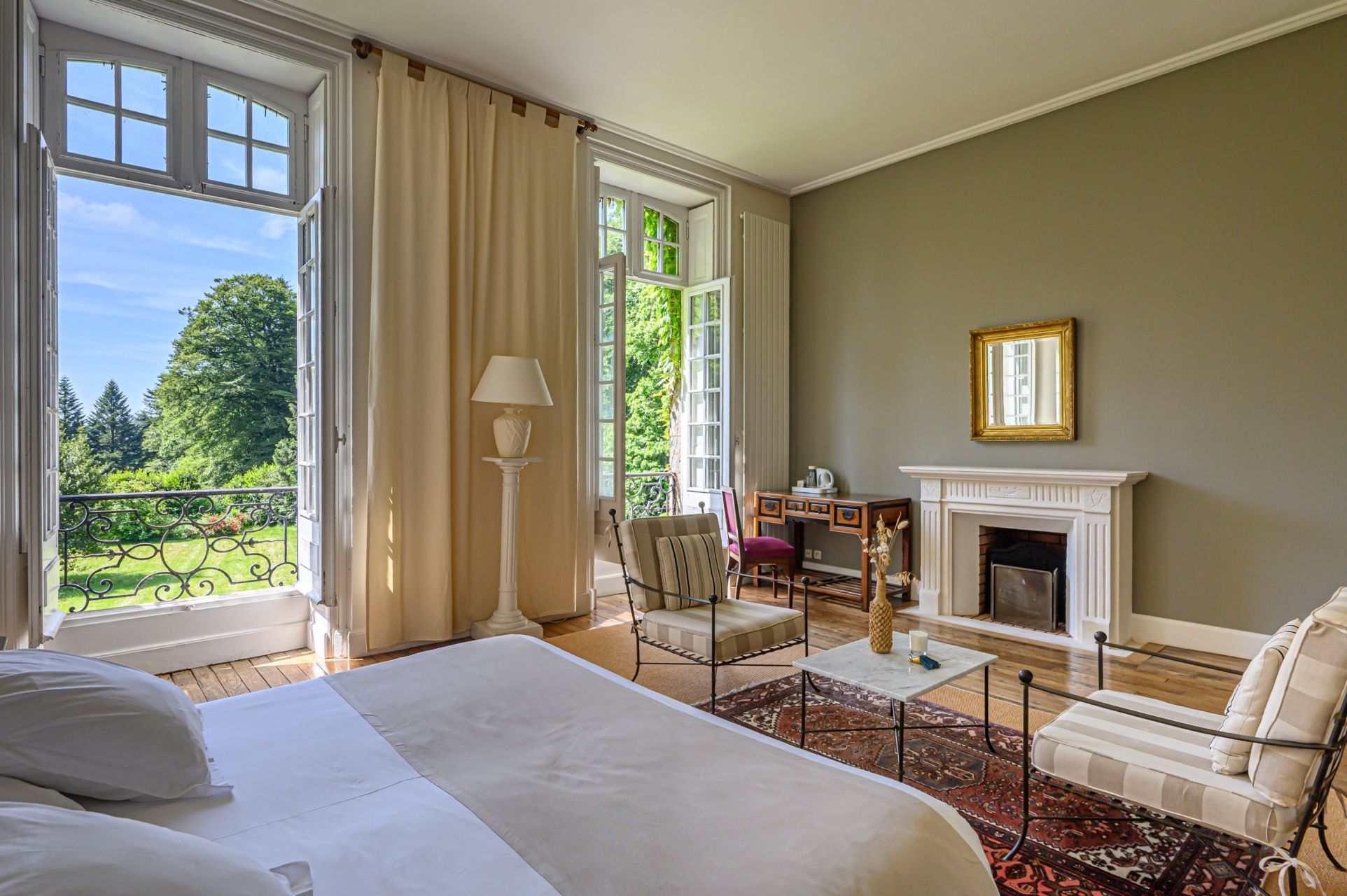 castle 28 Rooms for sale on GUEMENE SUR SCORFF (56160)