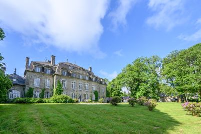 Sale Castle Guémené-sur-Scorff 28 Rooms 1200 m²