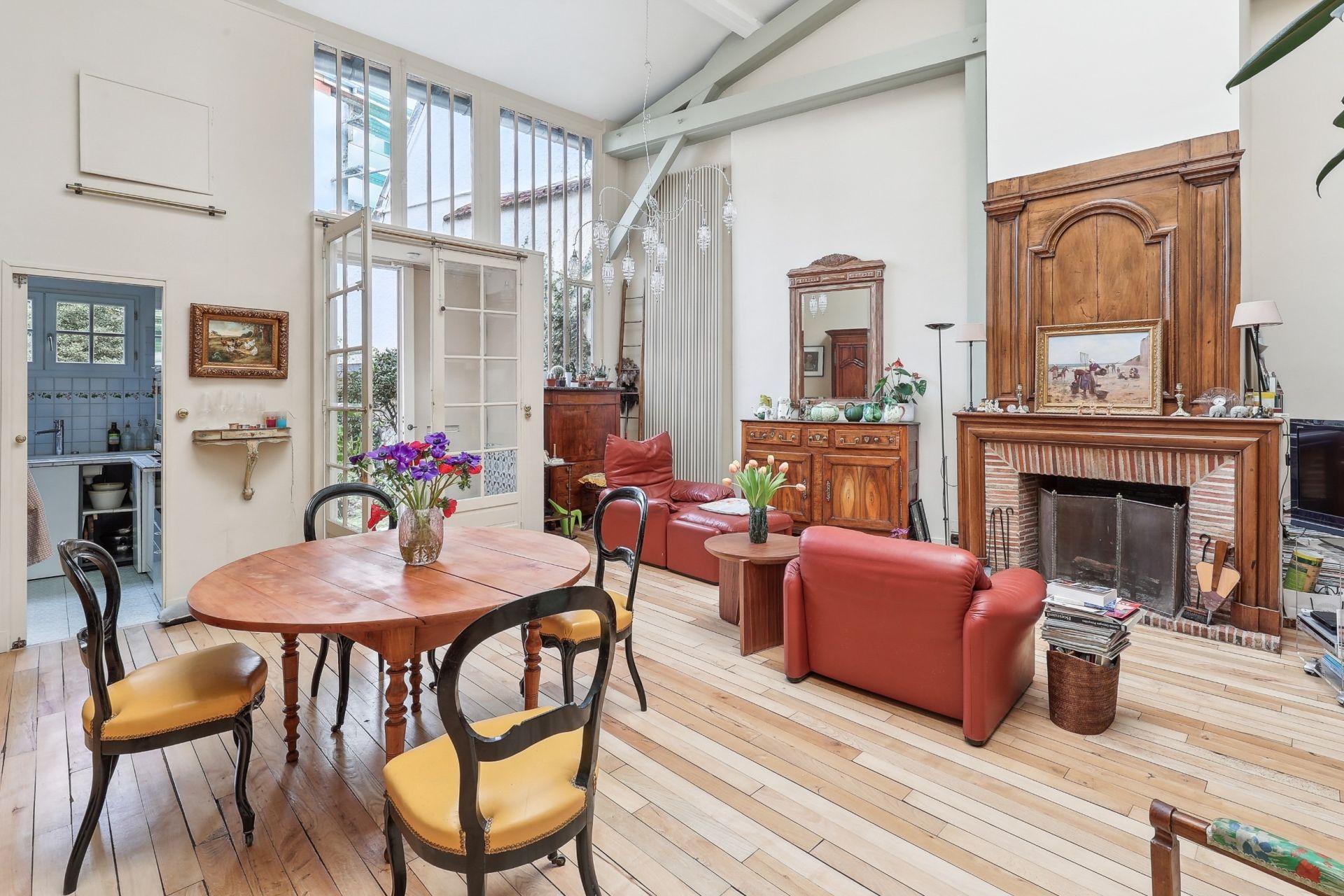 luxury apartment 4 Rooms for sale on PARIS (75016)