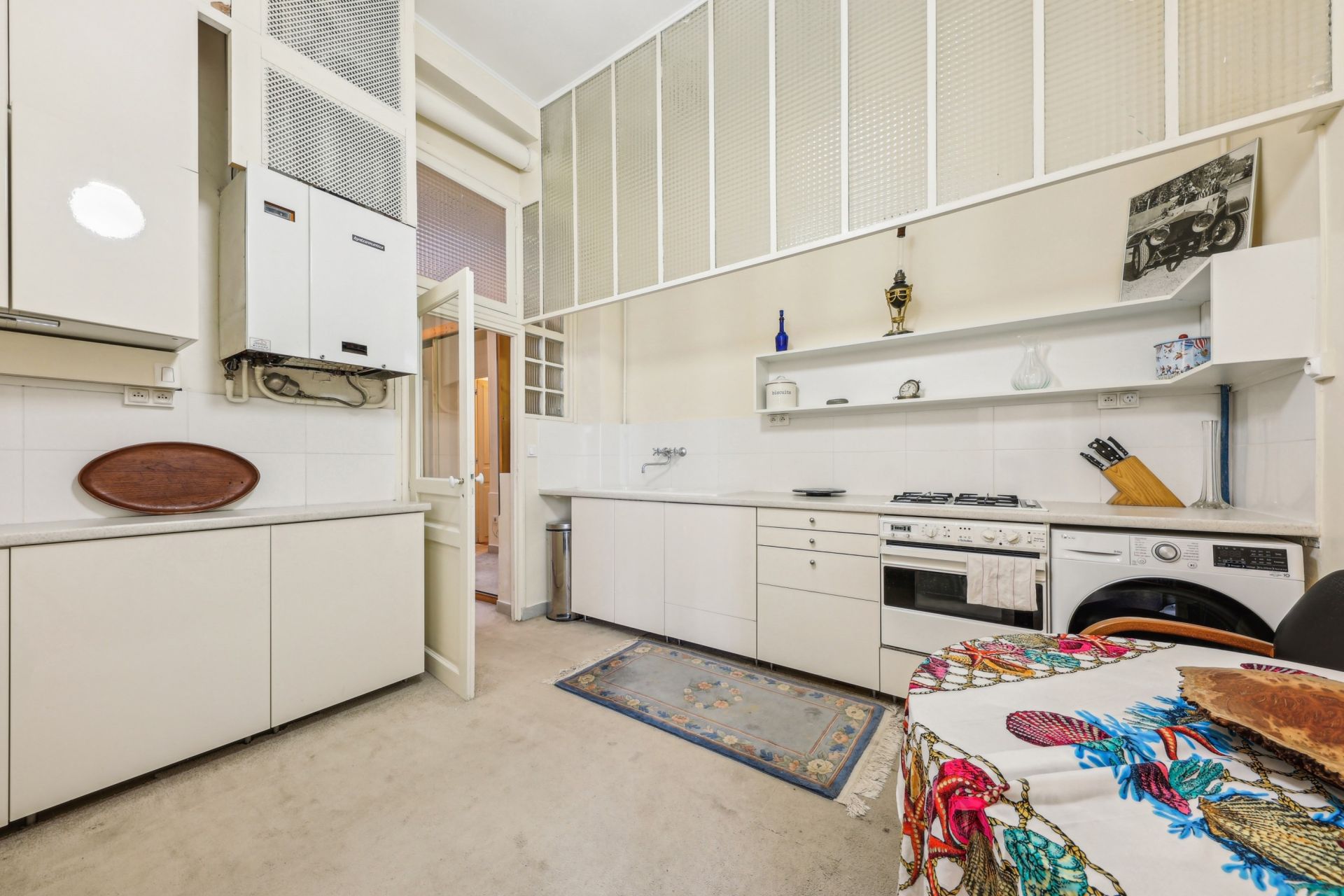 luxury apartment 7 Rooms for sale on PARIS (75008)