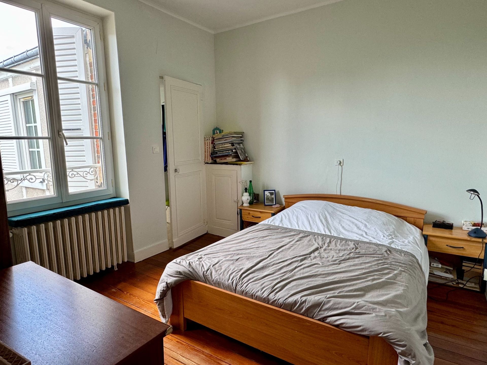 luxury house 7 Rooms for sale on ORLEANS (45000)