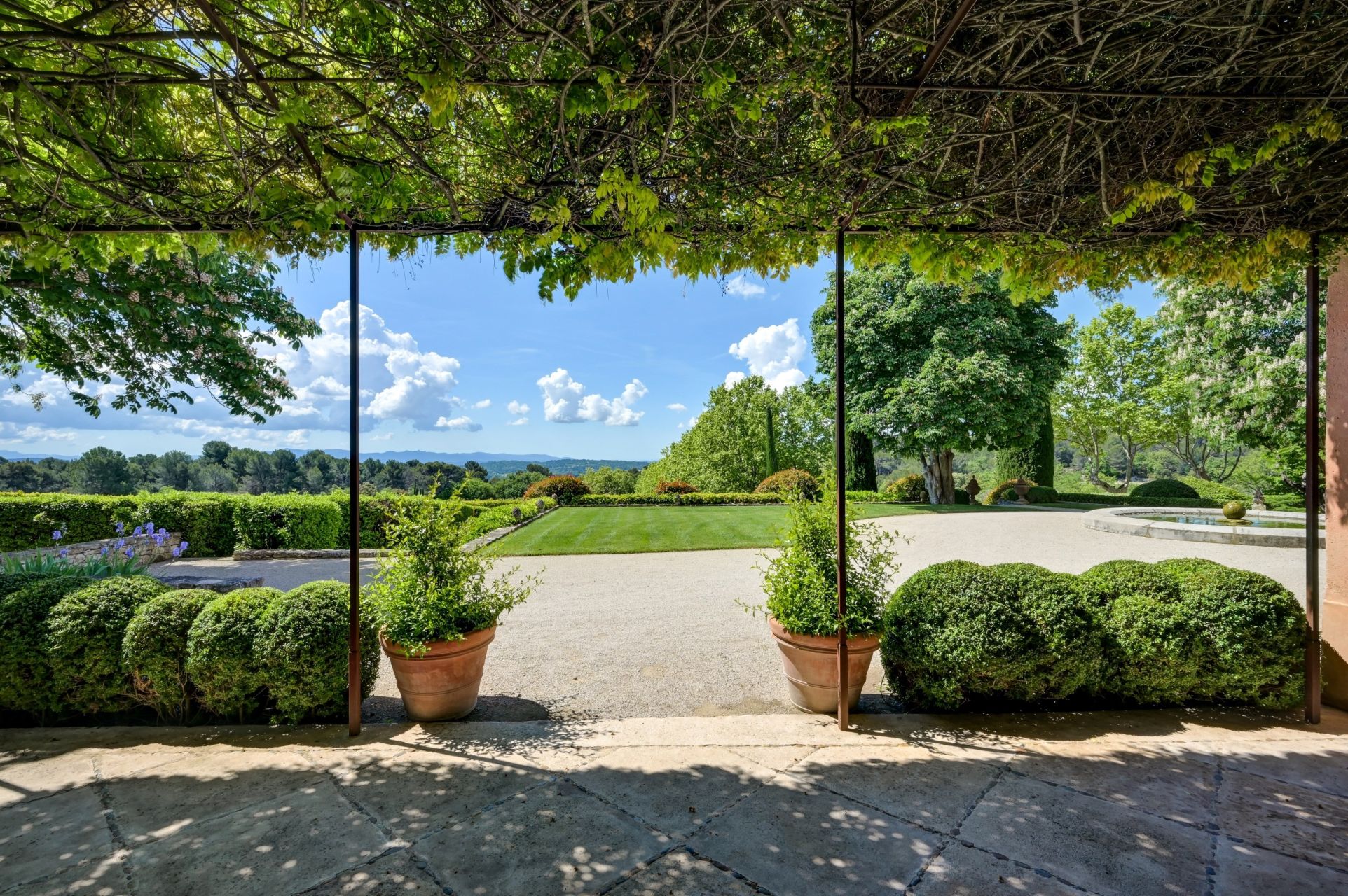 bastide 17 Rooms for sale on AIX EN PROVENCE (13100)