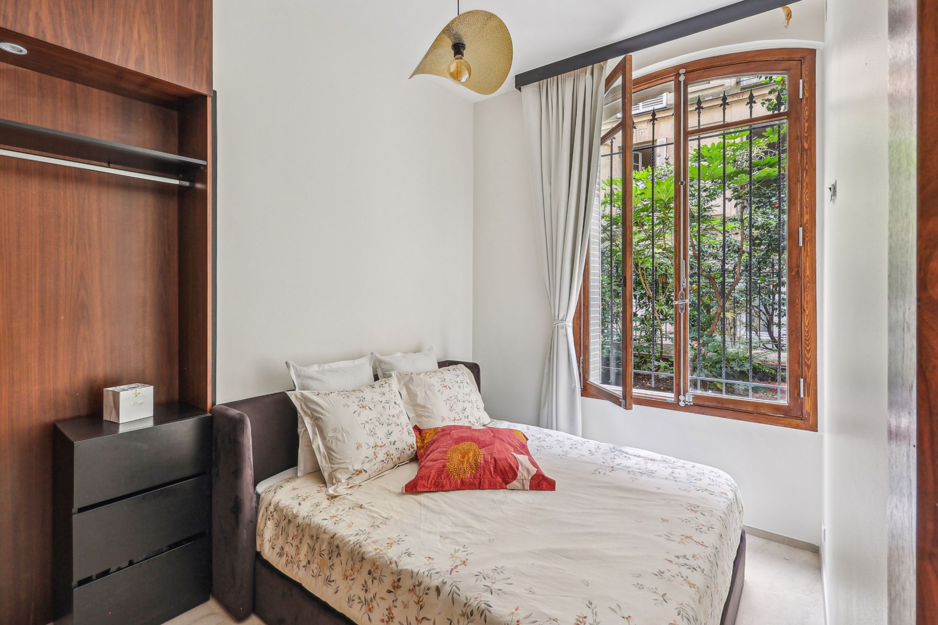 luxury apartment 3 Rooms for sale on PARIS (75008)