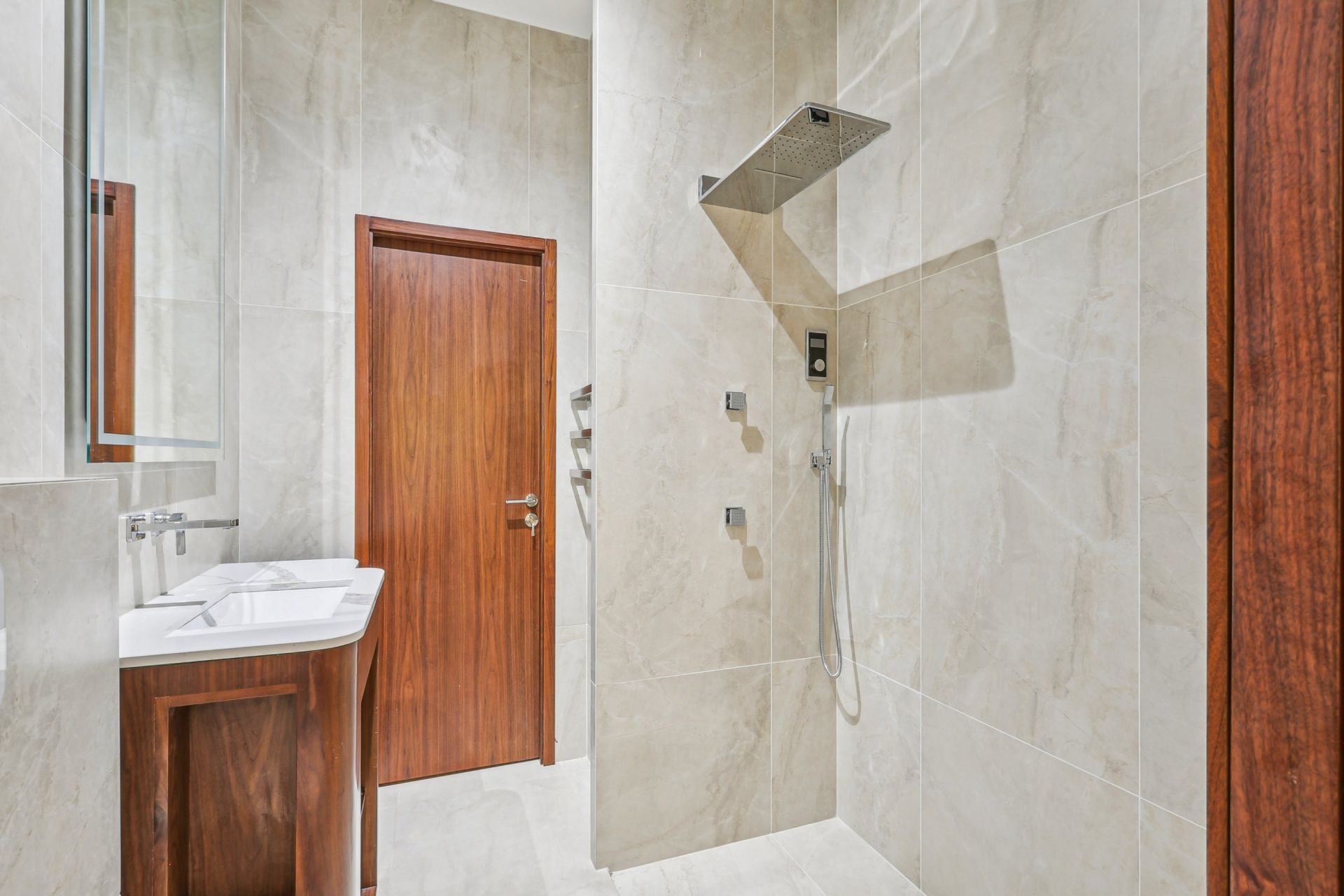 luxury apartment 3 Rooms for sale on PARIS (75008)