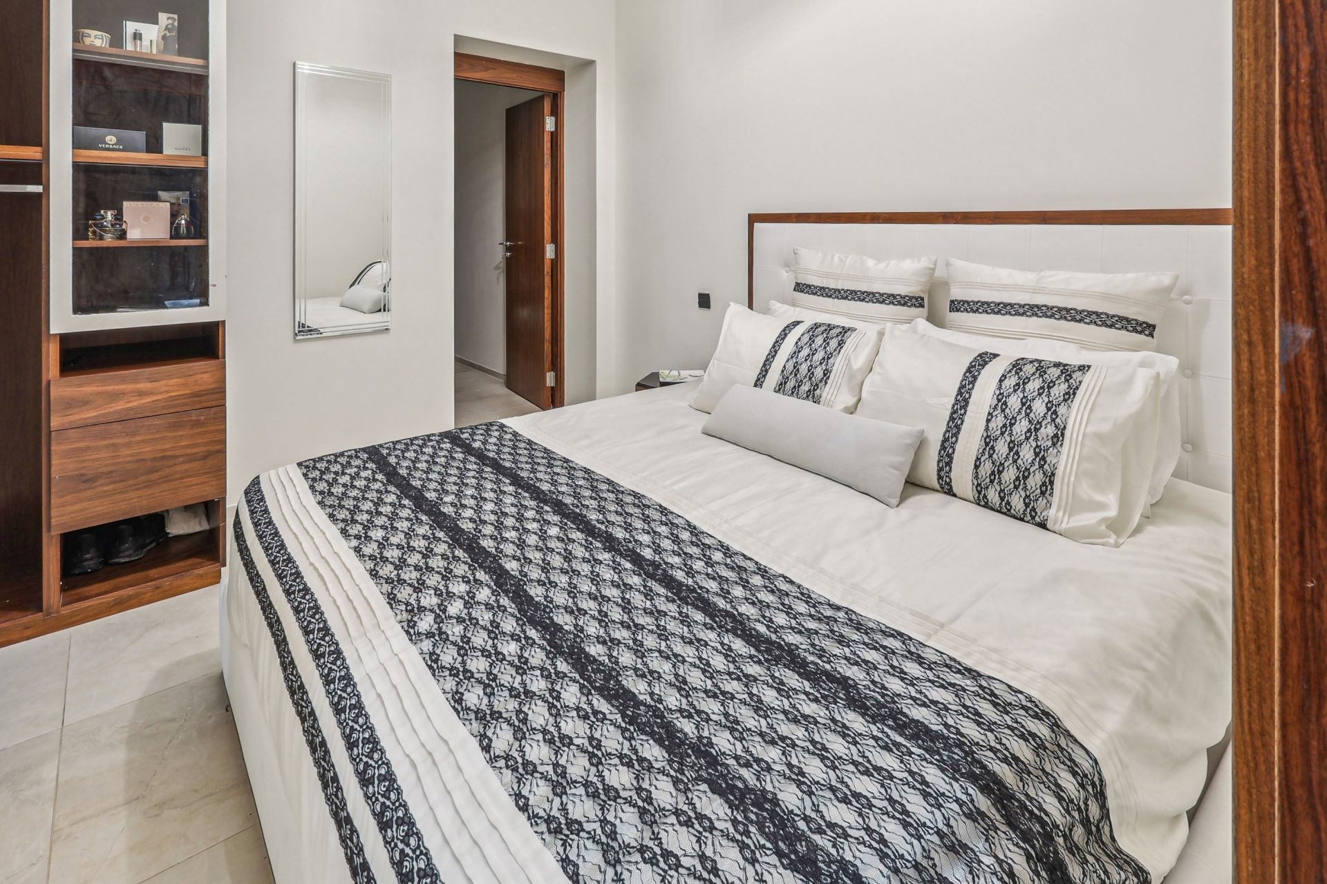 luxury apartment 3 Rooms for sale on PARIS (75008)