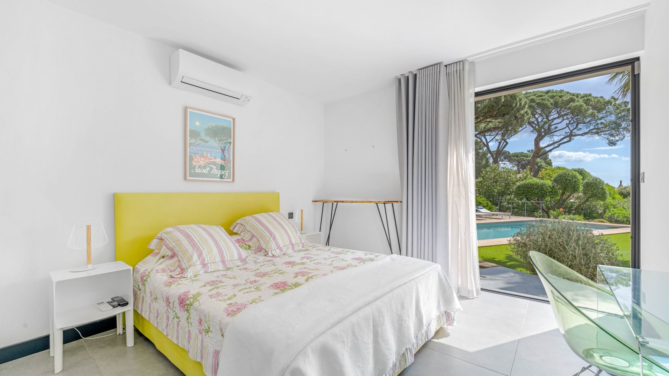 maison contemporaine 10 Pièces en vente sur GRIMAUD (83310)