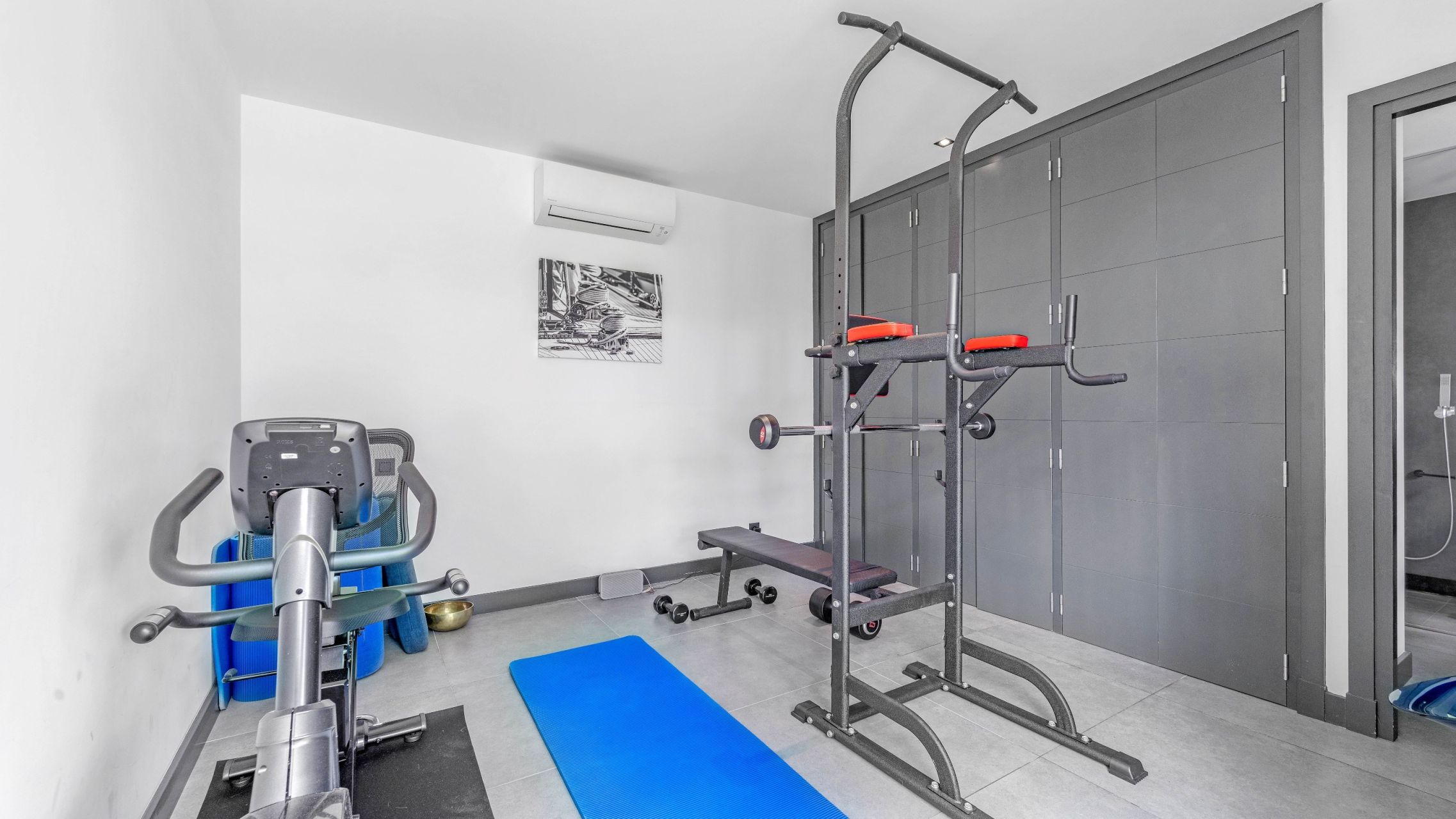 maison contemporaine 10 Pièces en vente sur GRIMAUD (83310)